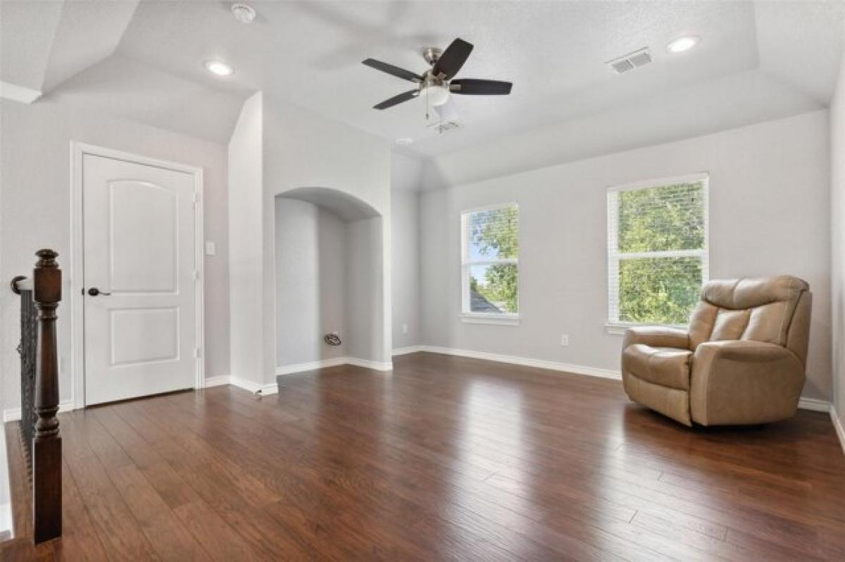 Picture of Home For Sale in Roanoke, Texas, United States