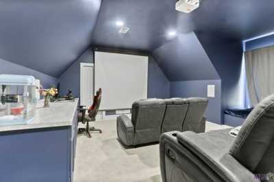 Home For Sale in Saint Amant, Louisiana