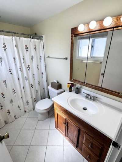 Home For Sale in Buffalo Grove, Illinois