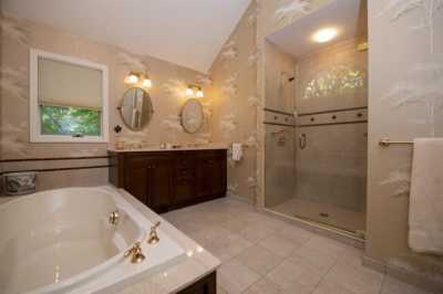 Home For Sale in Hartford, Vermont