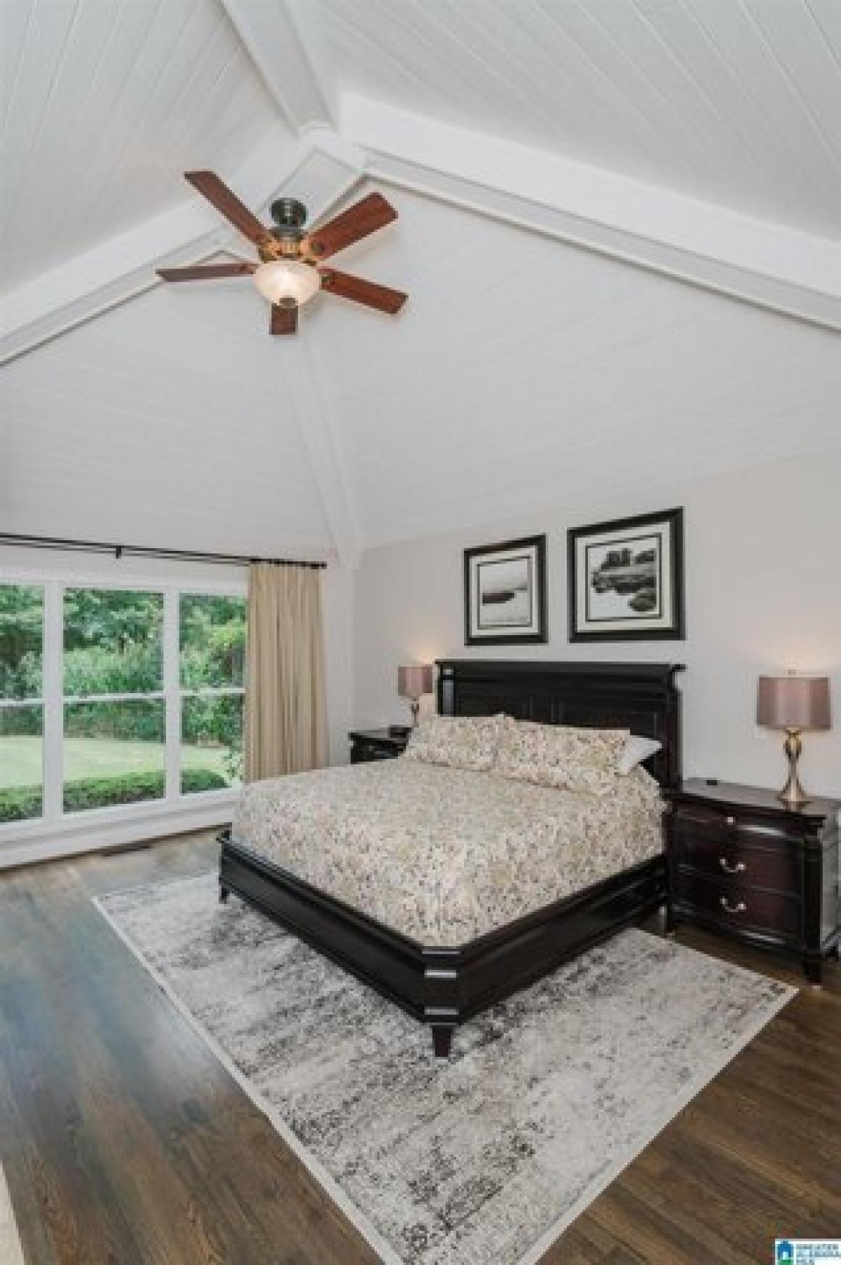 Picture of Home For Sale in Chelsea, Alabama, United States