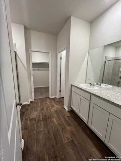 Home For Sale in Von Ormy, Texas