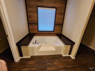 Home For Sale in Kuna, Idaho