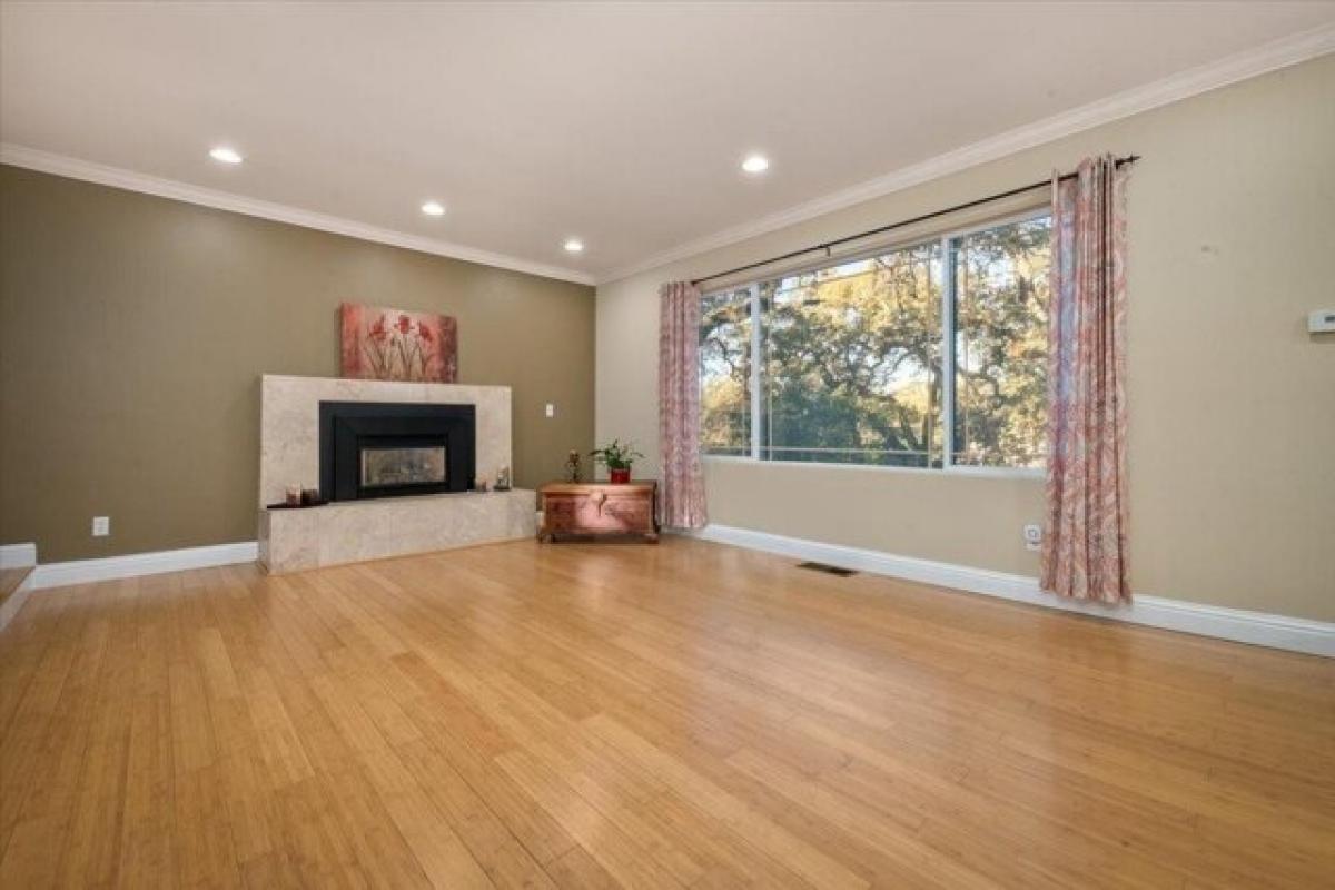 Picture of Home For Sale in Penn Valley, California, United States