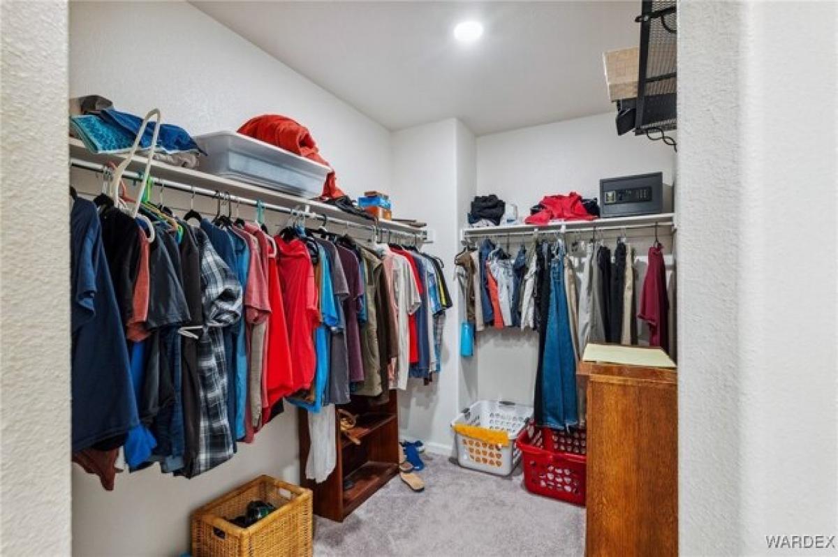 Picture of Home For Sale in Mohave Valley, Arizona, United States