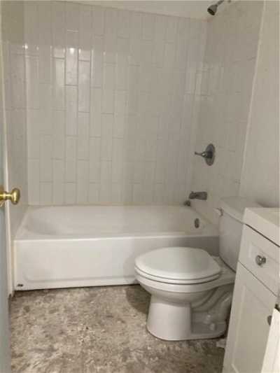 Home For Sale in Kenner, Louisiana