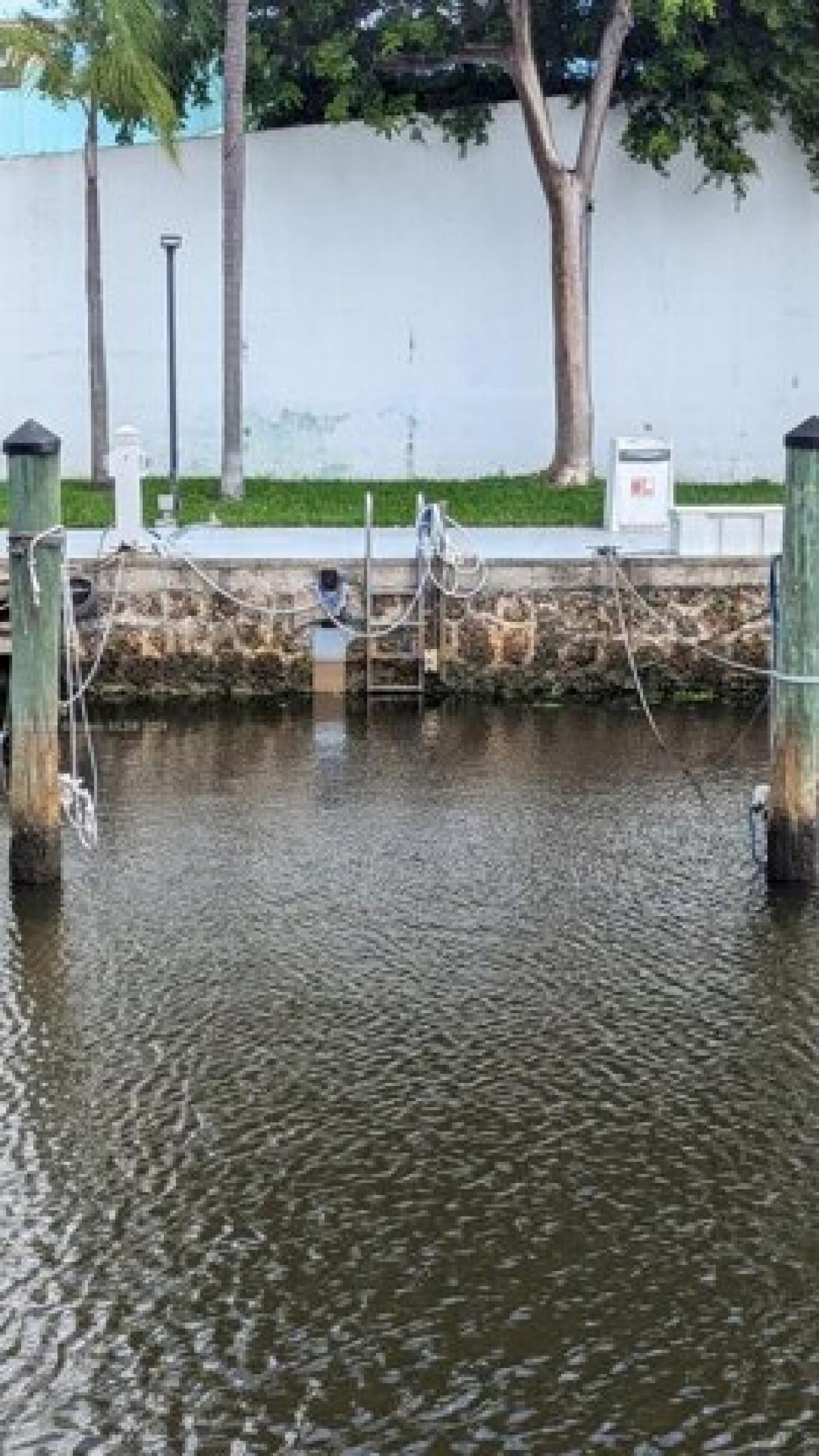 Picture of Residential Land For Rent in Miami, Florida, United States