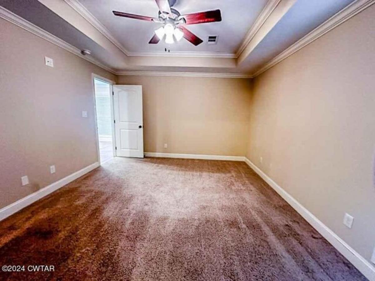 Picture of Home For Sale in Milan, Tennessee, United States