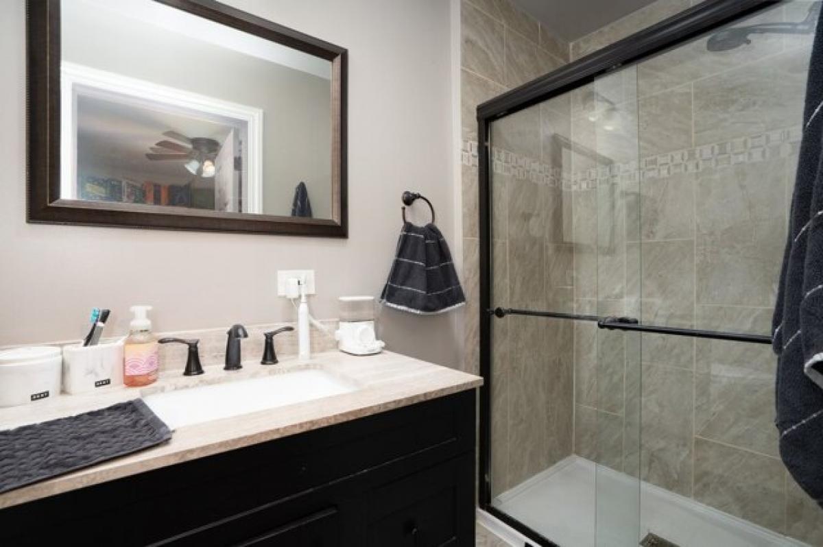 Picture of Home For Sale in Marseilles, Illinois, United States