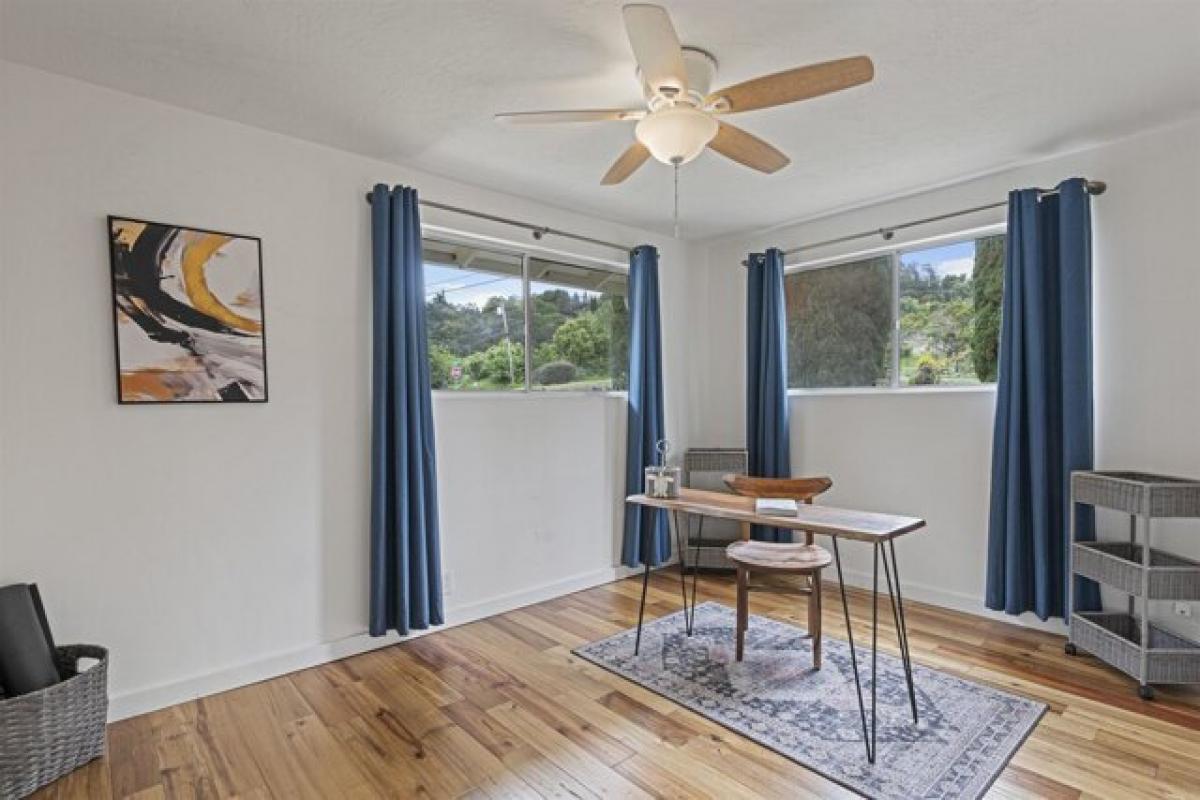 Picture of Home For Sale in Kula, Hawaii, United States