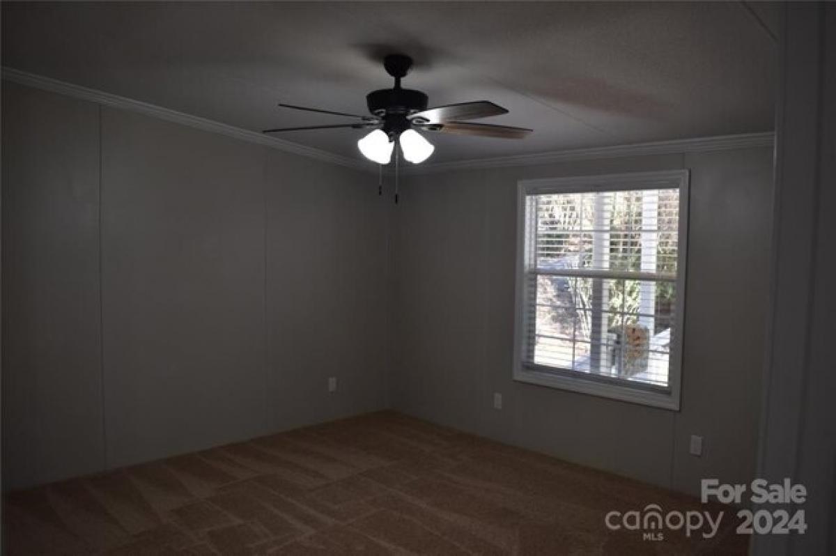 Picture of Home For Sale in Marion, North Carolina, United States