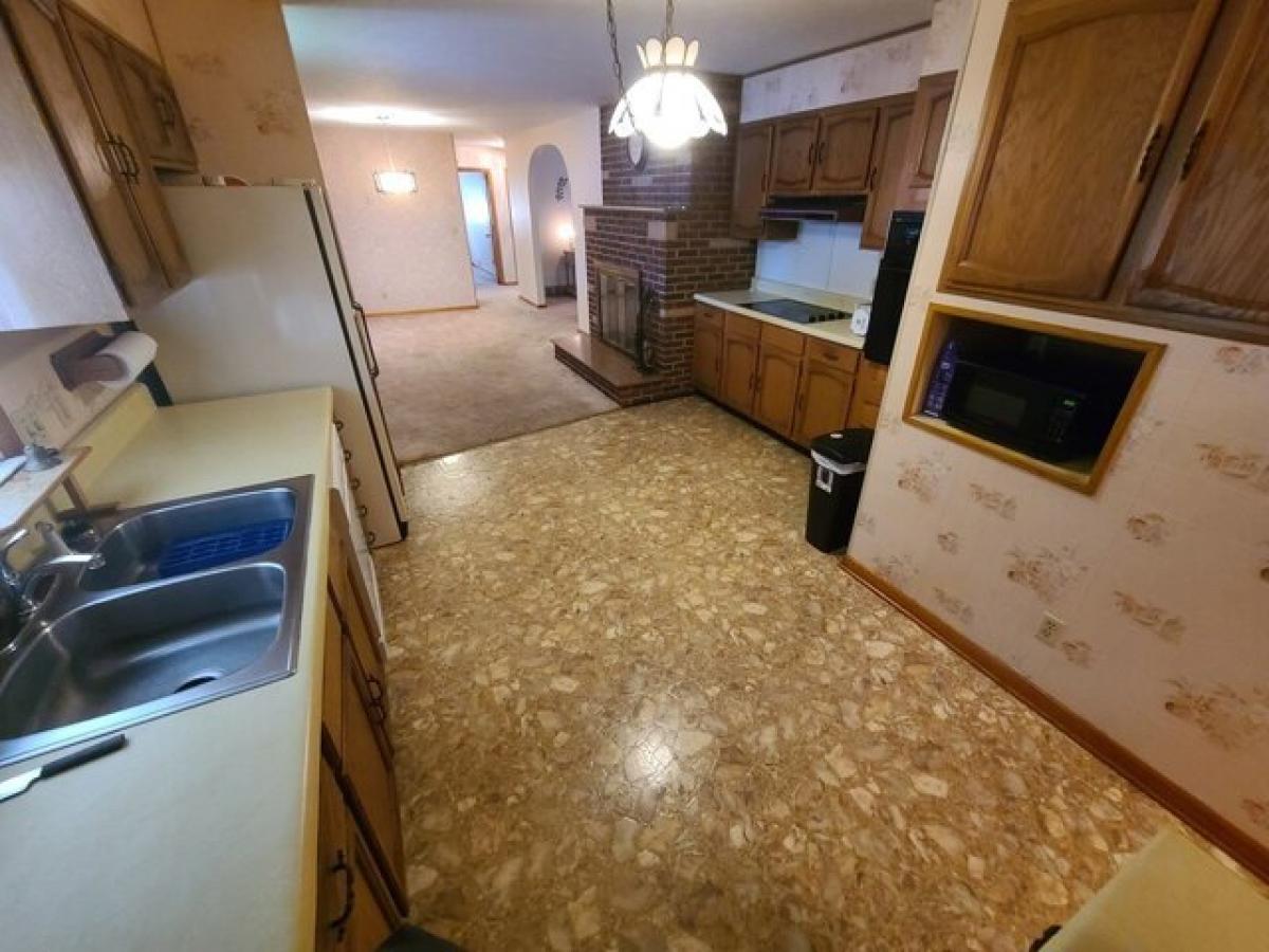 Picture of Home For Sale in Rainelle, West Virginia, United States