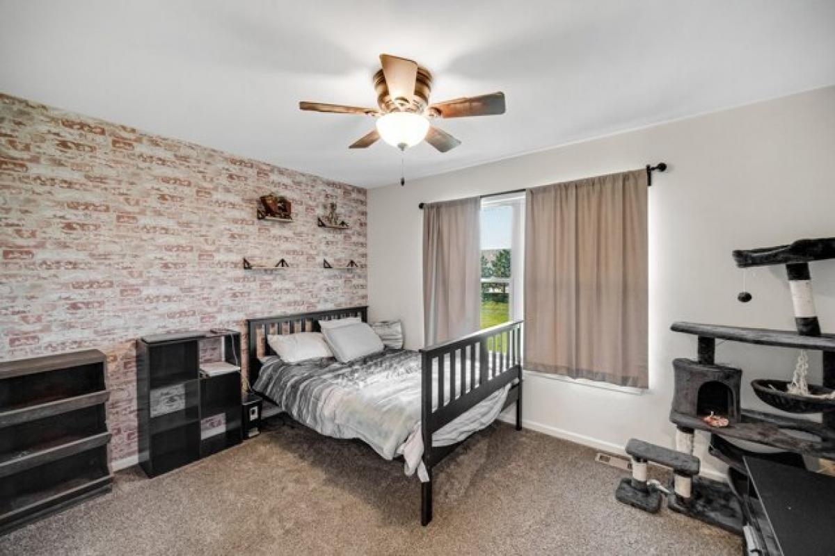 Picture of Home For Sale in Homer Glen, Illinois, United States