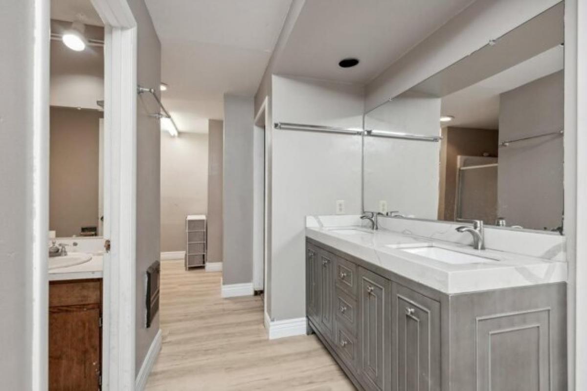 Picture of Home For Sale in Orinda, California, United States