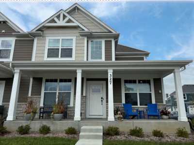 Home For Sale in Buffalo Grove, Illinois
