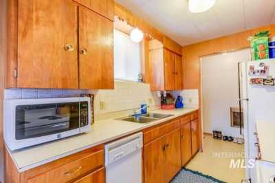 Home For Sale in Genesee, Idaho