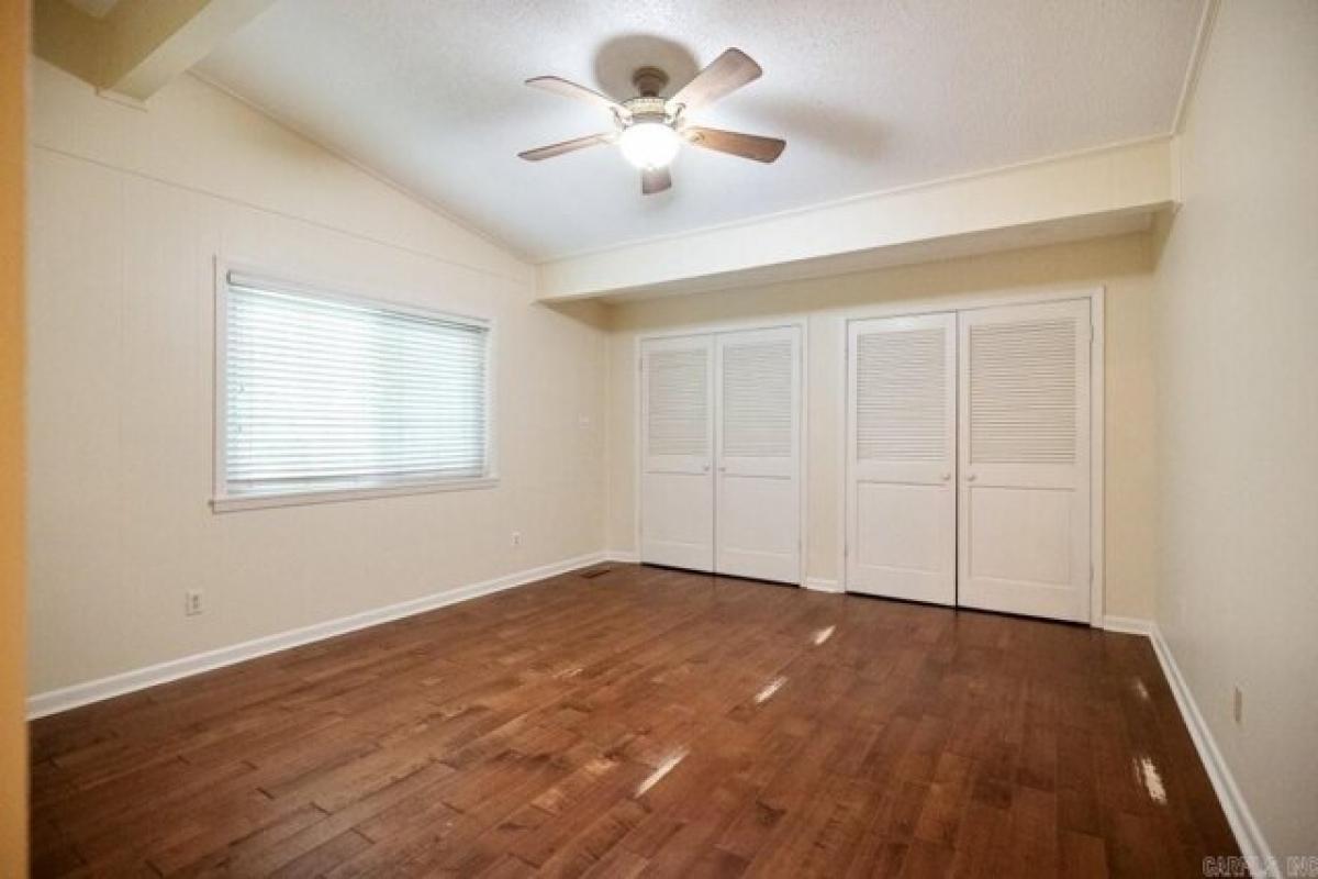 Picture of Home For Sale in Jonesboro, Arkansas, United States