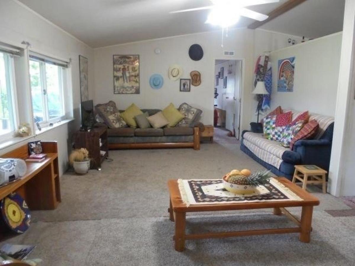 Picture of Home For Sale in Polson, Montana, United States