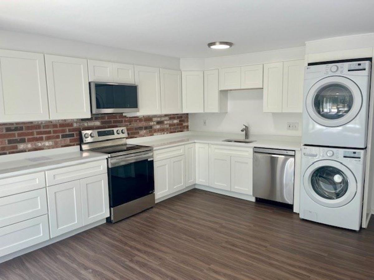 Picture of Home For Rent in Easton, Massachusetts, United States