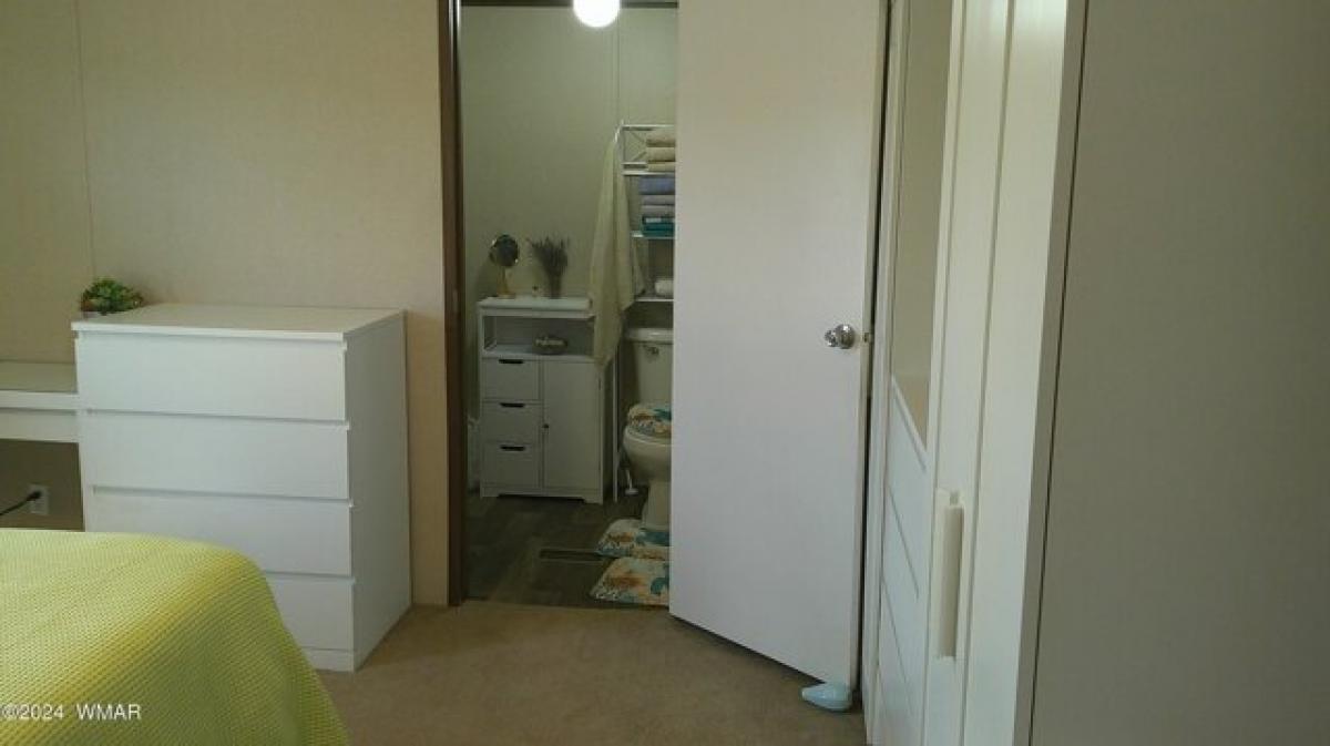 Picture of Home For Sale in Saint Johns, Arizona, United States