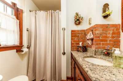 Home For Sale in Wallingford, Connecticut