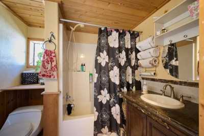 Home For Sale in Sandpoint, Idaho