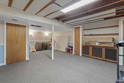 Home For Sale in Wayne, New Jersey