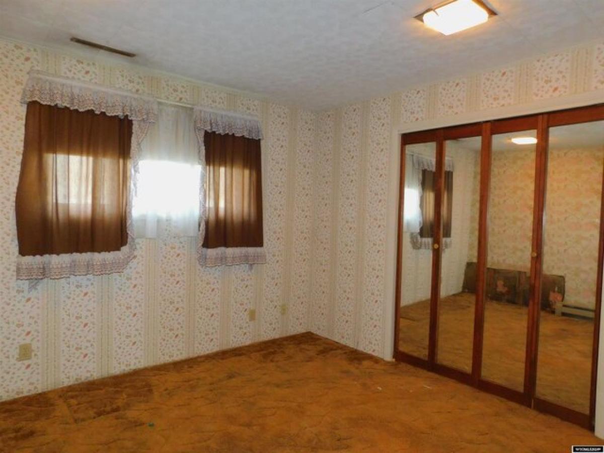 Picture of Home For Sale in Rock Springs, Wyoming, United States