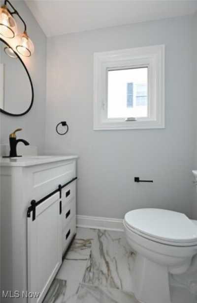 Home For Sale in Shaker Heights, Ohio