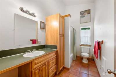 Home For Sale in Chimacum, Washington