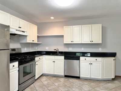 Home For Rent in Rockford, Illinois