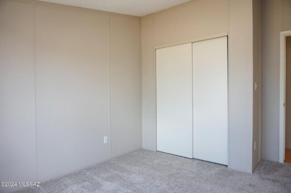 Picture of Home For Sale in Hereford, Arizona, United States