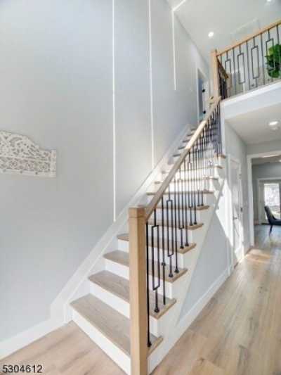 Home For Sale in Edison, New Jersey