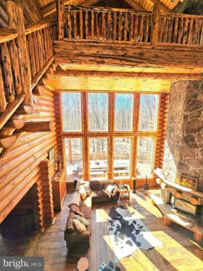 Home For Sale in Oakland, Maryland