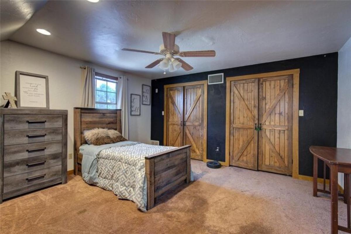 Picture of Home For Sale in Mount Vernon, Texas, United States