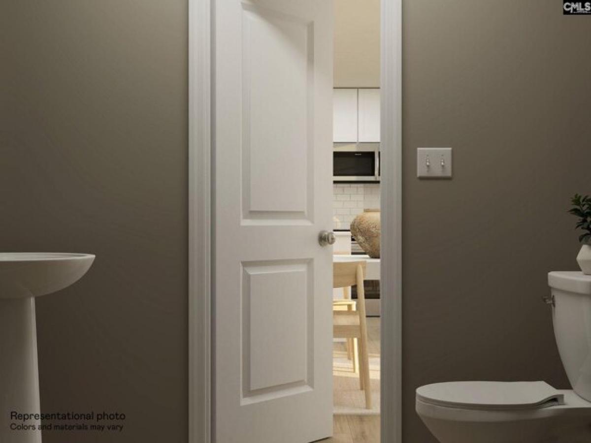 Picture of Home For Sale in Gaston, South Carolina, United States