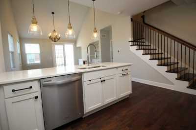 Home For Rent in Countryside, Illinois