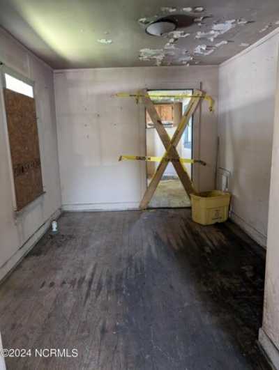 Home For Sale in Elizabeth City, North Carolina