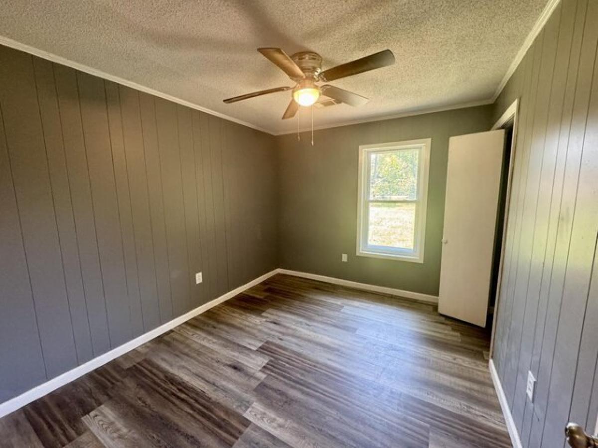 Picture of Home For Sale in Booneville, Mississippi, United States