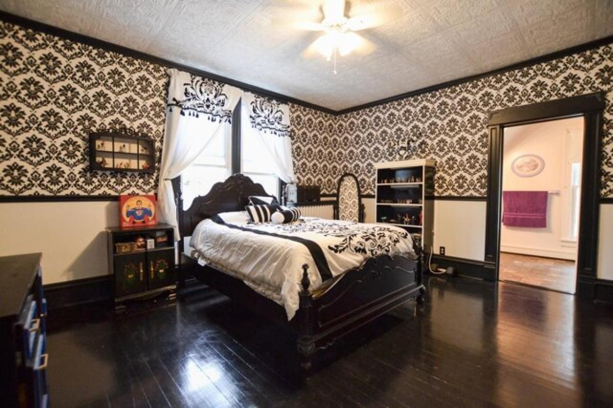 Picture of Home For Sale in Lewistown, Montana, United States