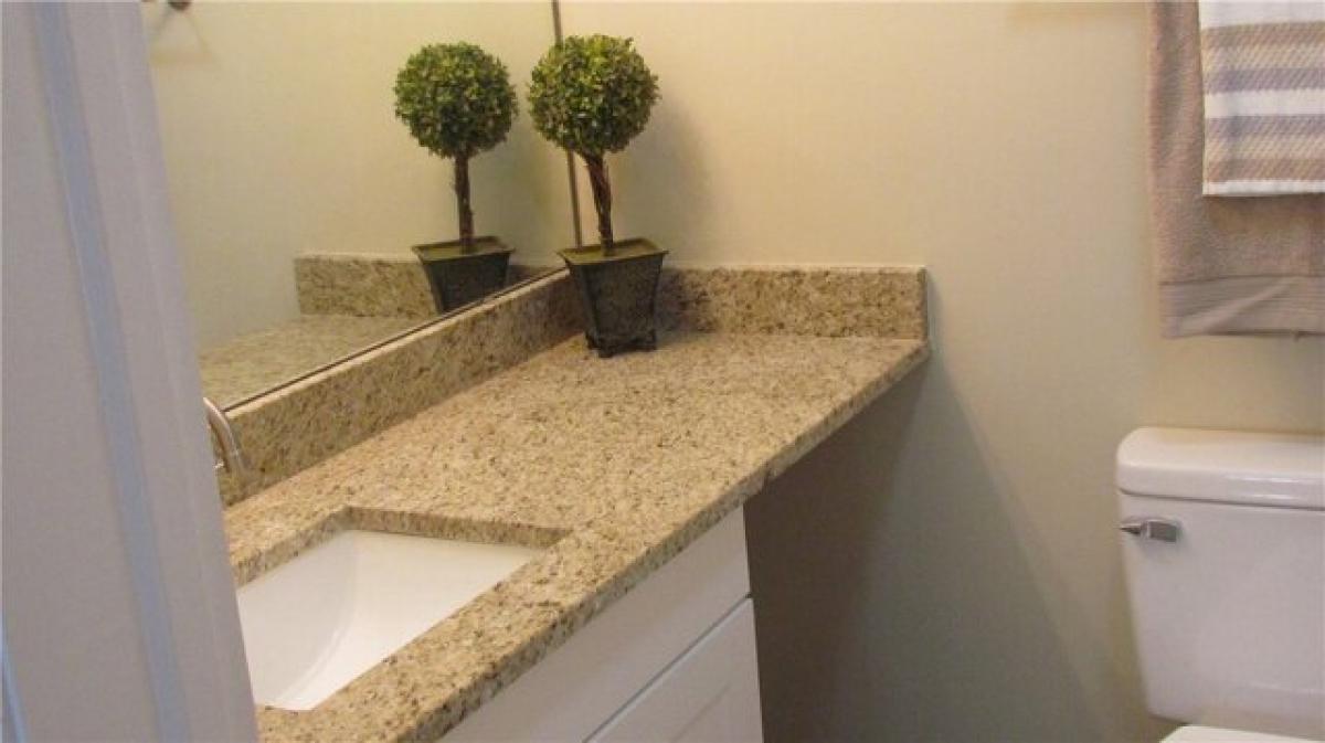 Picture of Home For Sale in Anderson, South Carolina, United States