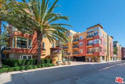 Home For Rent in Marina del Rey, California