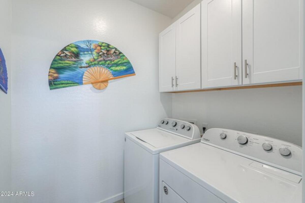 Picture of Home For Sale in Casa Grande, Arizona, United States