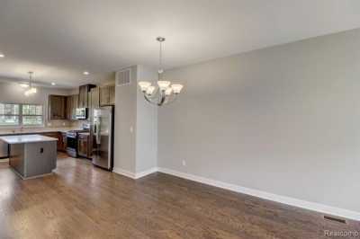 Home For Sale in Novi, Michigan