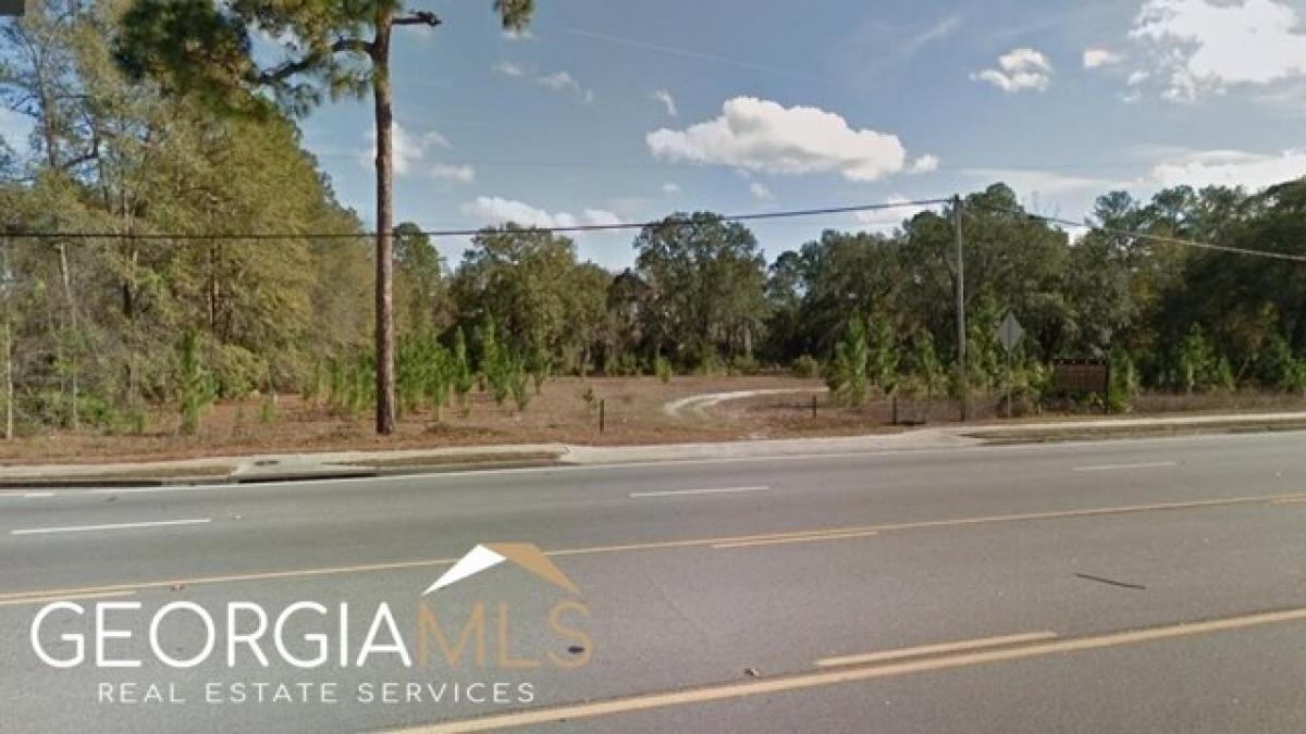 Picture of Residential Land For Sale in Hinesville, Georgia, United States