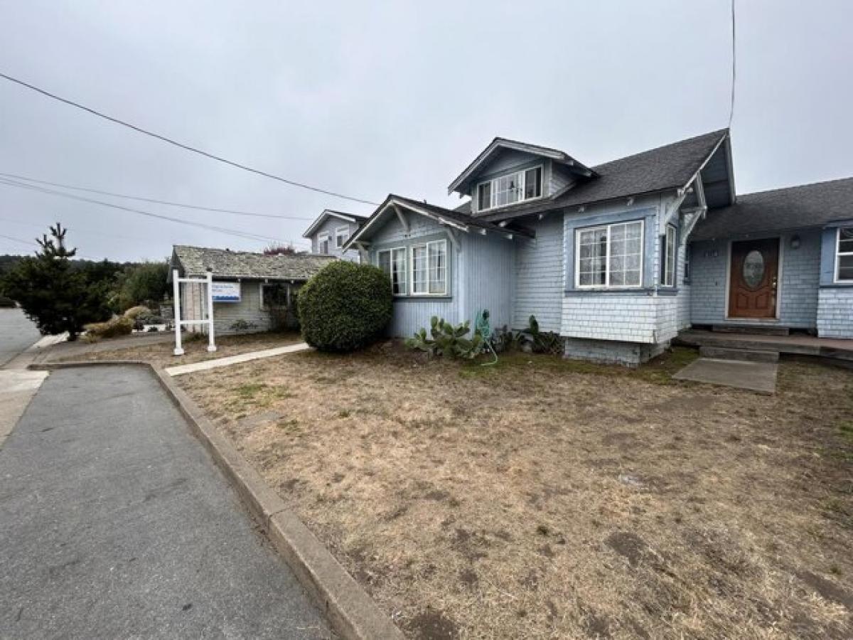 Picture of Home For Sale in Moss Beach, California, United States