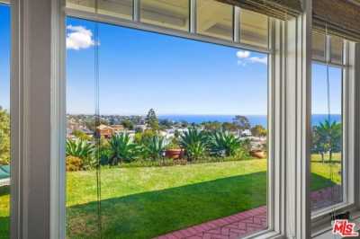 Home For Sale in Pacific Palisades, California