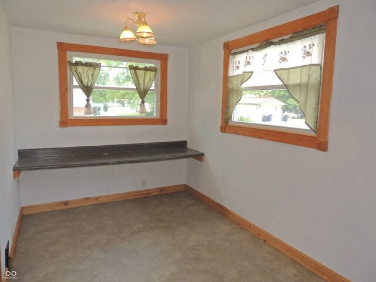 Picture of Home For Sale in Beech Grove, Indiana, United States