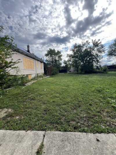Residential Land For Rent in Chicago, Illinois