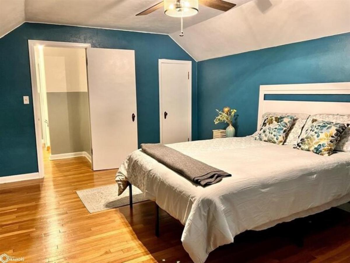 Picture of Home For Sale in Carroll, Iowa, United States